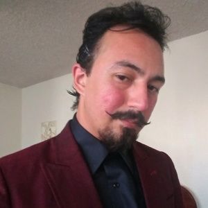 Meet your Posher, Miguel alejandro